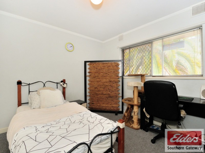 Unit 12, 4 Canham Way, Orelia WA 6167