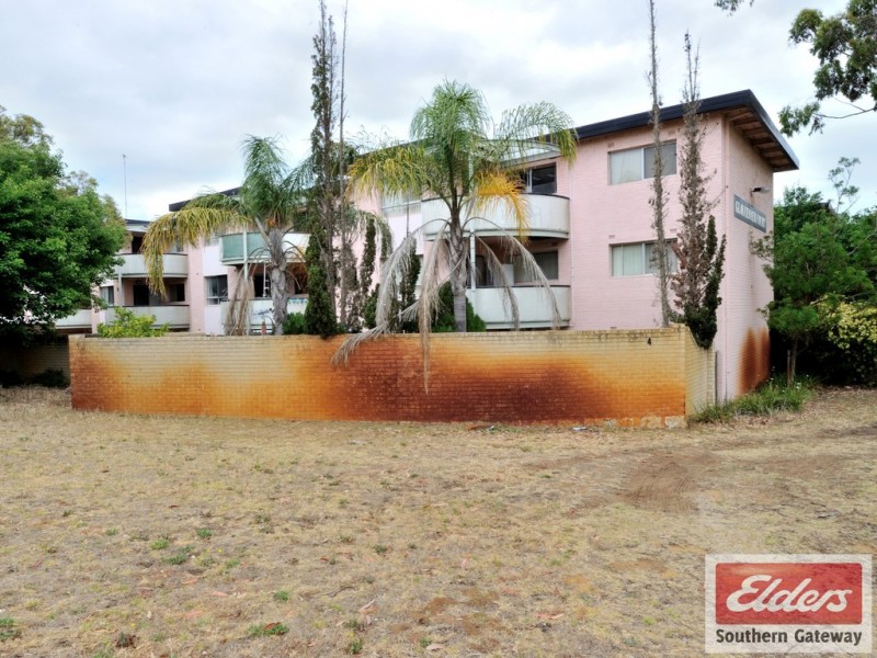 Unit 12, 4 Canham Way, Orelia WA 6167