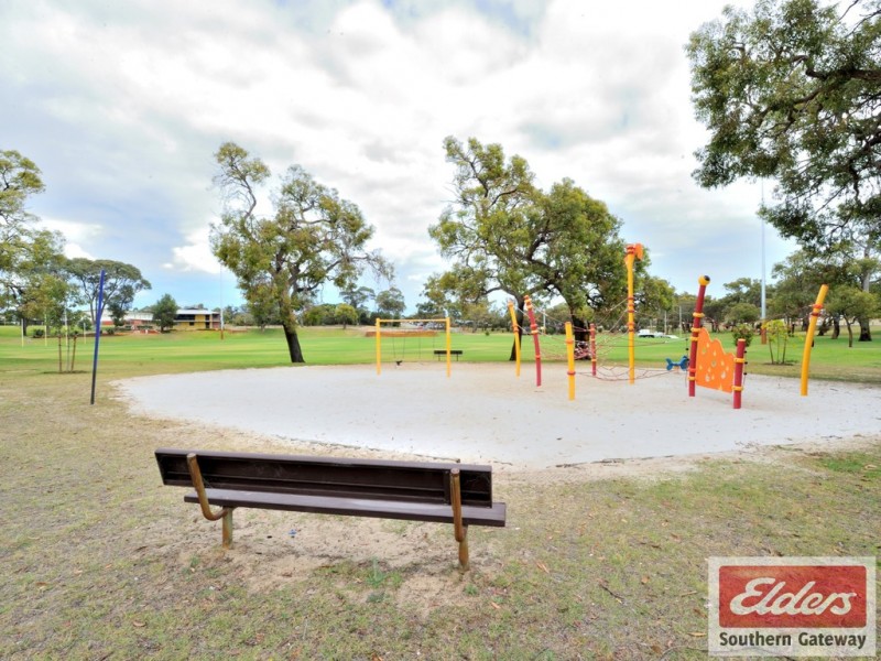 Unit 12, 4 Canham Way, Orelia WA 6167