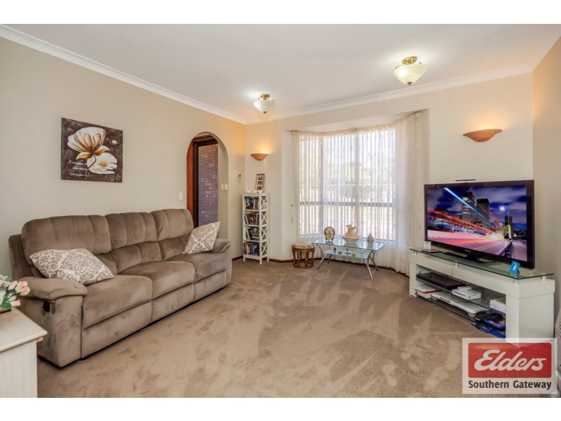 11 Keedes Court, Parmelia WA 6167