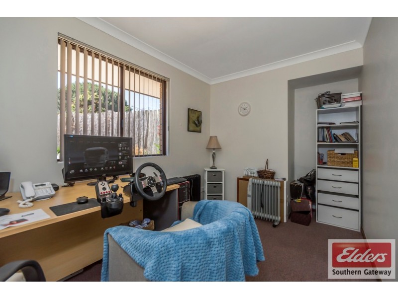 11 Keedes Court, Parmelia WA 6167