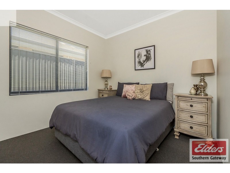 146 Mornington Crescent, Wandi WA 6167