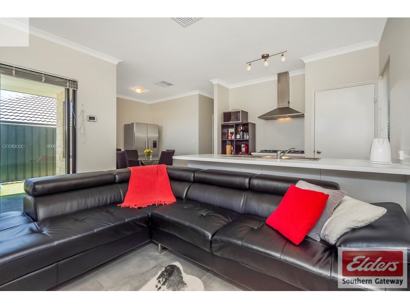 146 Mornington Crescent, Wandi WA 6167