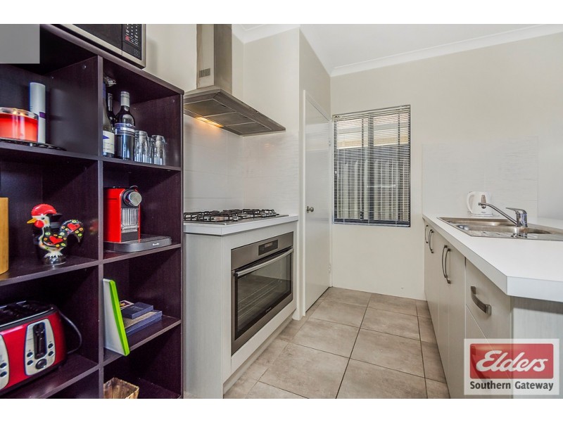 146 Mornington Crescent, Wandi WA 6167