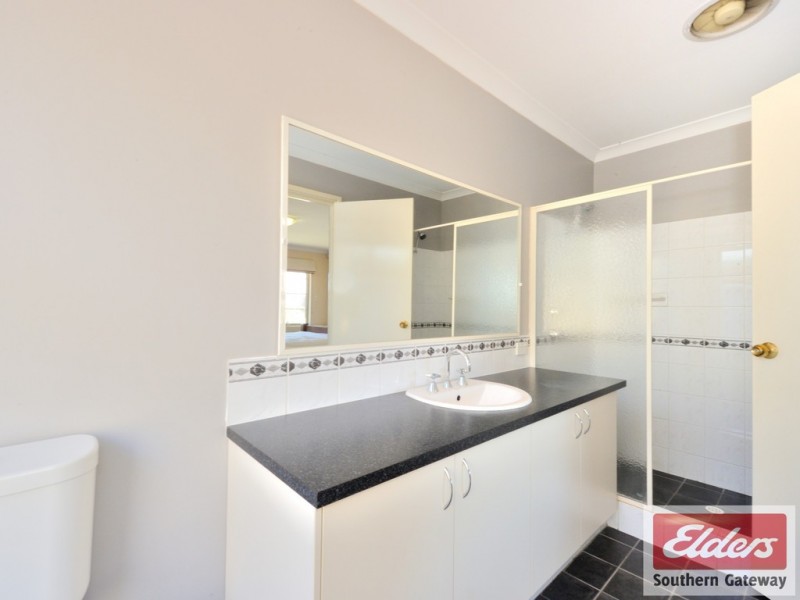 9 BLACKBERRY RAMBLE, Byford WA 6122