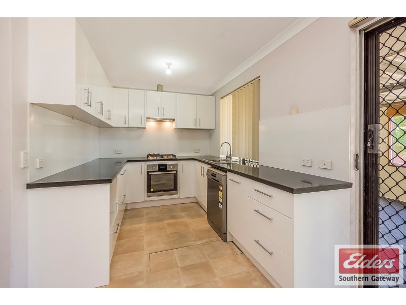 26 Chisham Avenue, Parmelia WA 6167