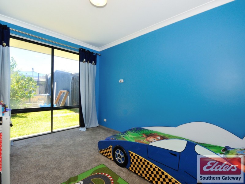 21 Daintree Loop, Bertram WA 6167