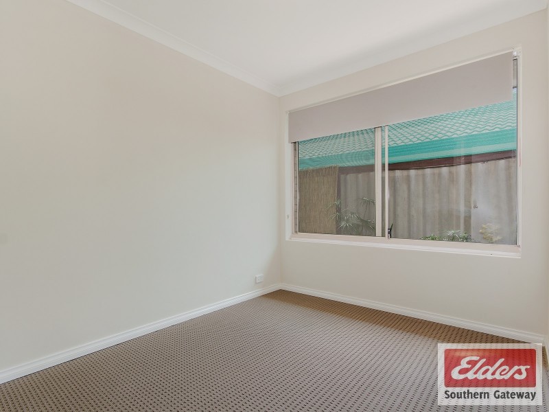 16 Laguardia Loop, Port Kennedy WA 6172