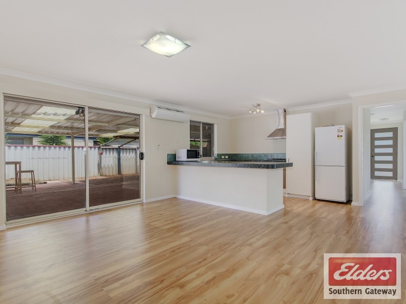 16 Laguardia Loop, Port Kennedy WA 6172