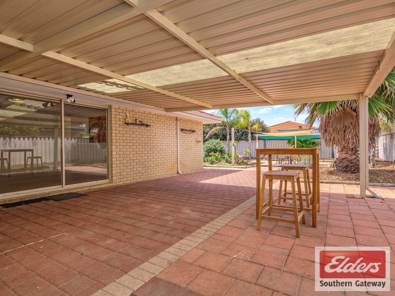 16 Laguardia Loop, Port Kennedy WA 6172