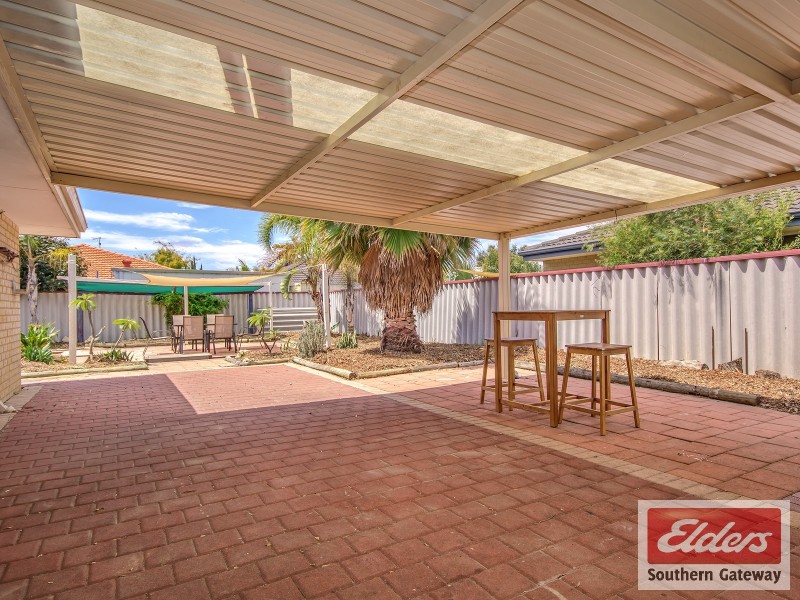 16 Laguardia Loop, Port Kennedy WA 6172