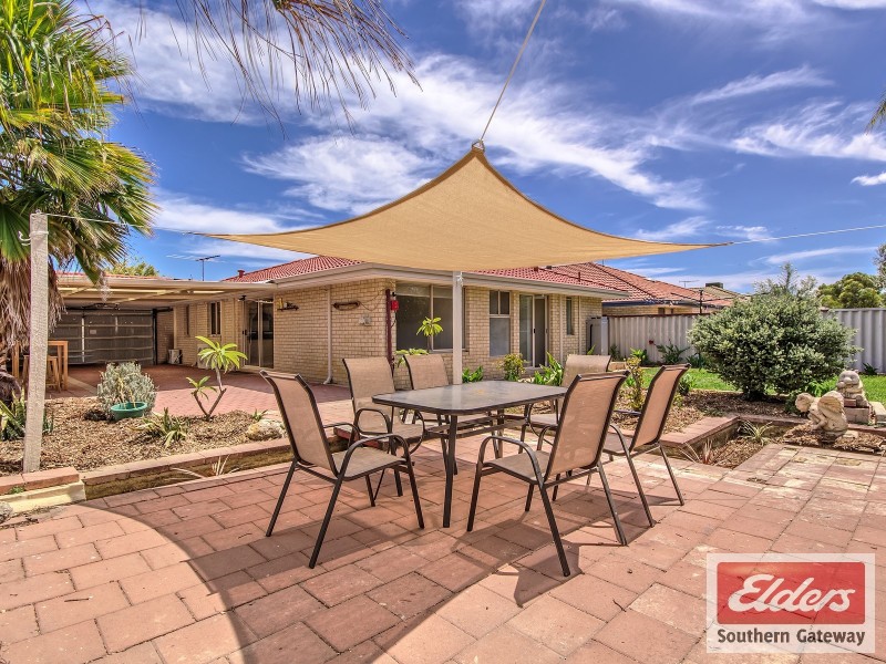 16 Laguardia Loop, Port Kennedy WA 6172