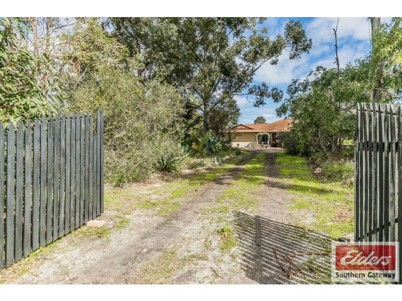 13 Nicolas Drive, Casuarina WA 6167