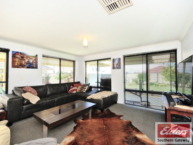 235 Johnson Road, Bertram WA 6167