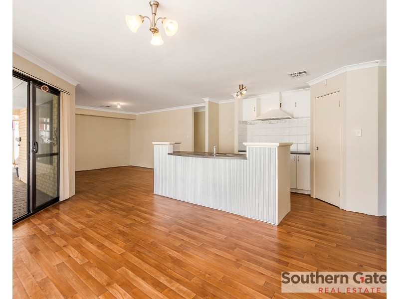 8 Napoleon Way, Bertram WA 6167