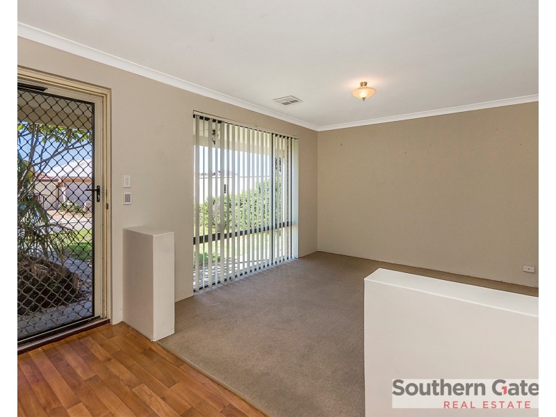 8 Napoleon Way, Bertram WA 6167