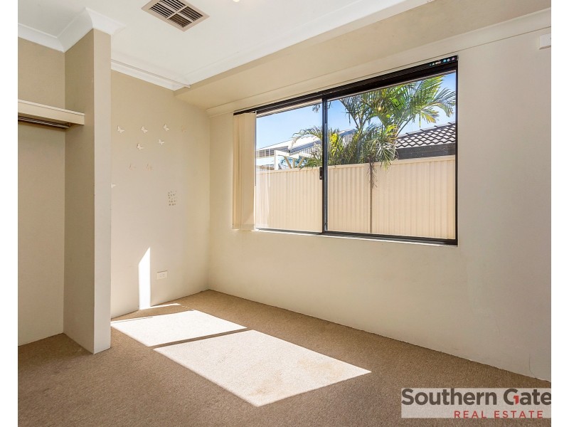 8 Napoleon Way, Bertram WA 6167