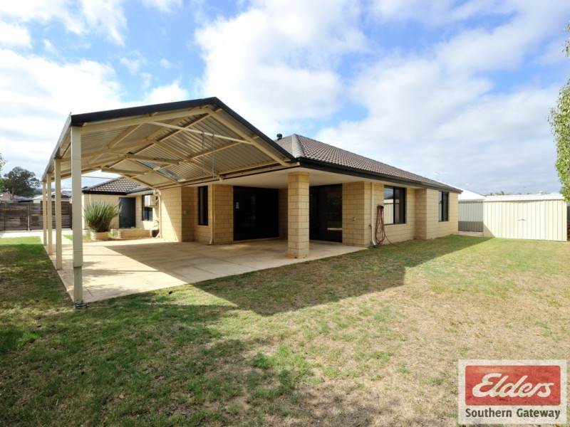 41 DIAMANTINA BOULEVARD, Byford WA 6122