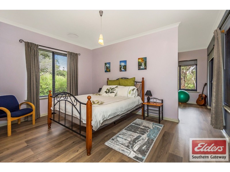 244 Duckpond Road, Wellard WA 6170