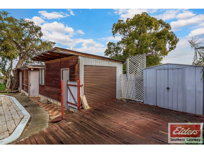 37 Tanson Road, Parmelia WA 6167