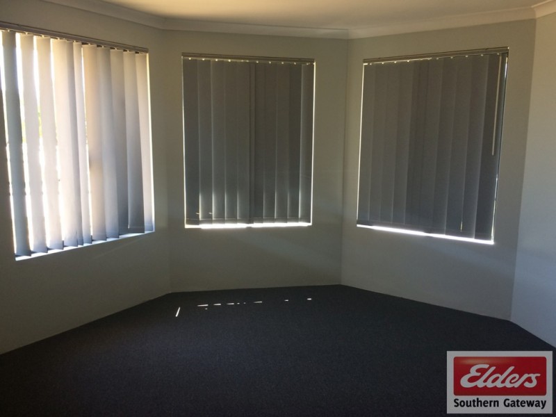 2B Lilac Pass, Bertram WA 6167