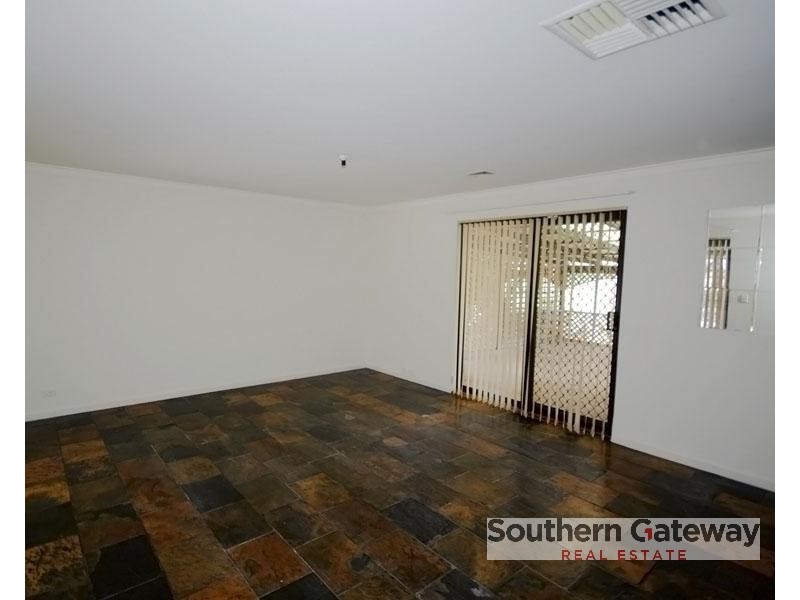 33 Nicolas Drive, Casuarina WA 6167