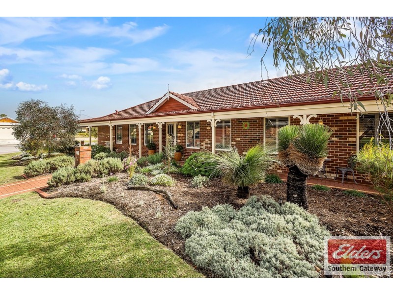 16 Eliza Way, Bertram WA 6167