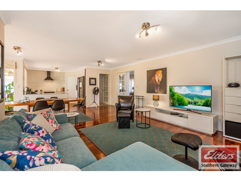 16 Eliza Way, Bertram WA 6167