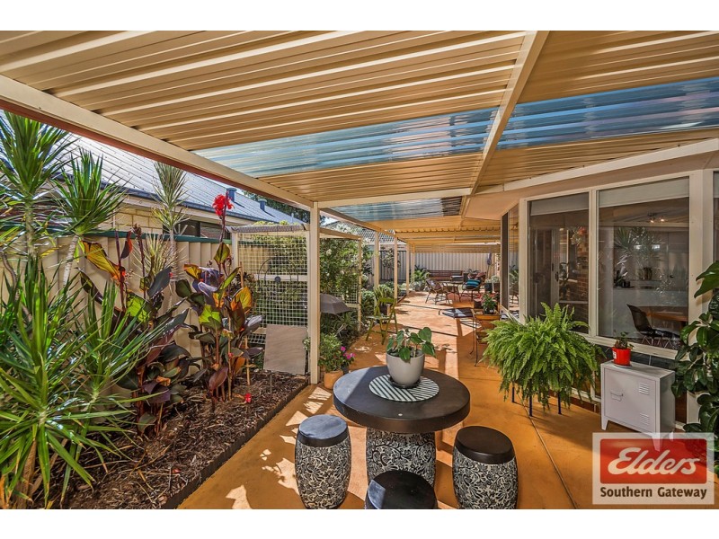 16 Eliza Way, Bertram WA 6167