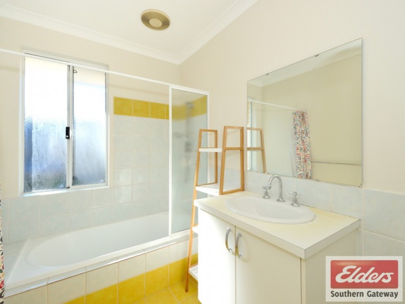 14 TRANBY WAY, Bertram WA 6167