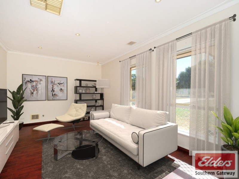 7 BAMPTON WAY, Warnbro WA 6169