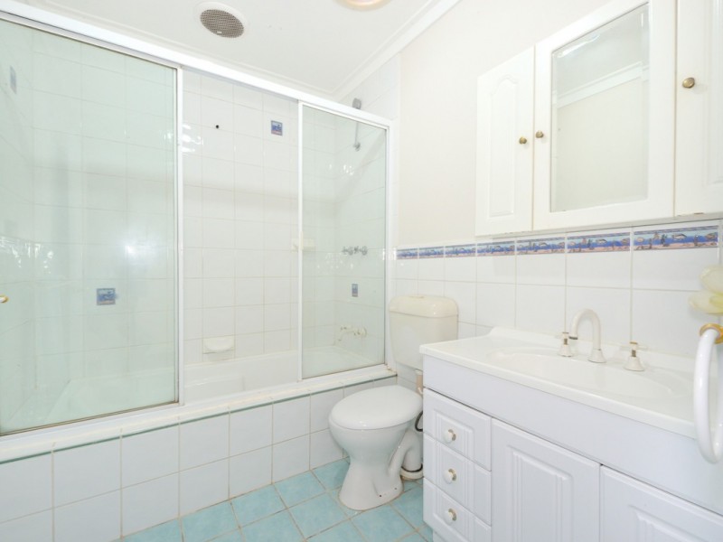 7 BAMPTON WAY, Warnbro WA 6169