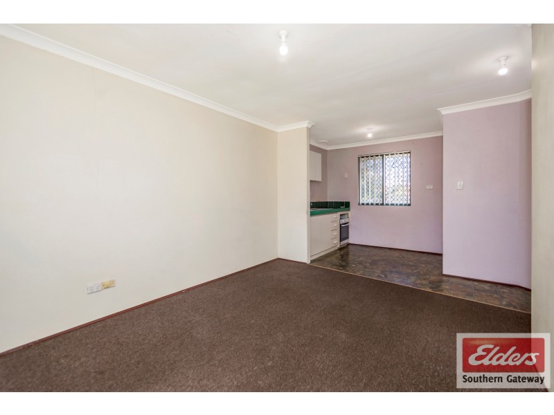 7 Garrett Corner, Parmelia WA 6167