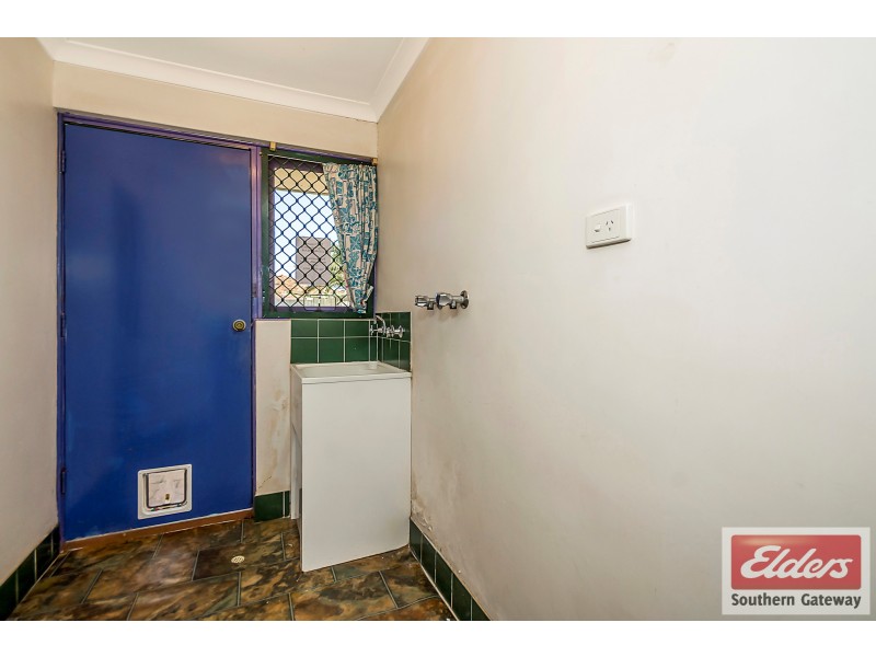 7 Garrett Corner, Parmelia WA 6167