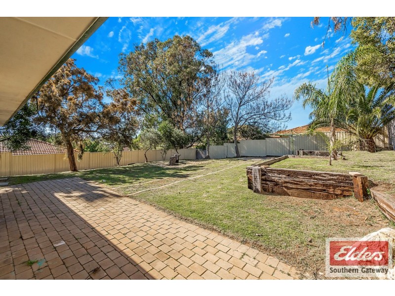 7 Garrett Corner, Parmelia WA 6167