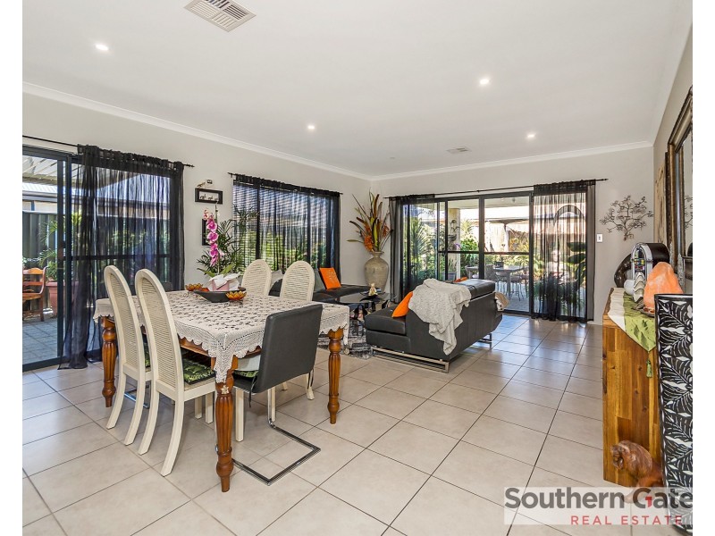 17 Rushmore Loop, Baldivis WA 6171
