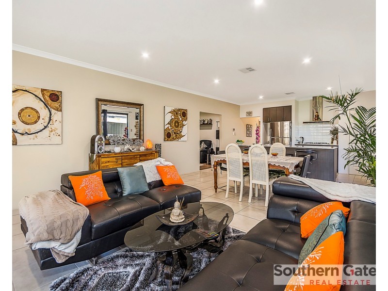 17 Rushmore Loop, Baldivis WA 6171