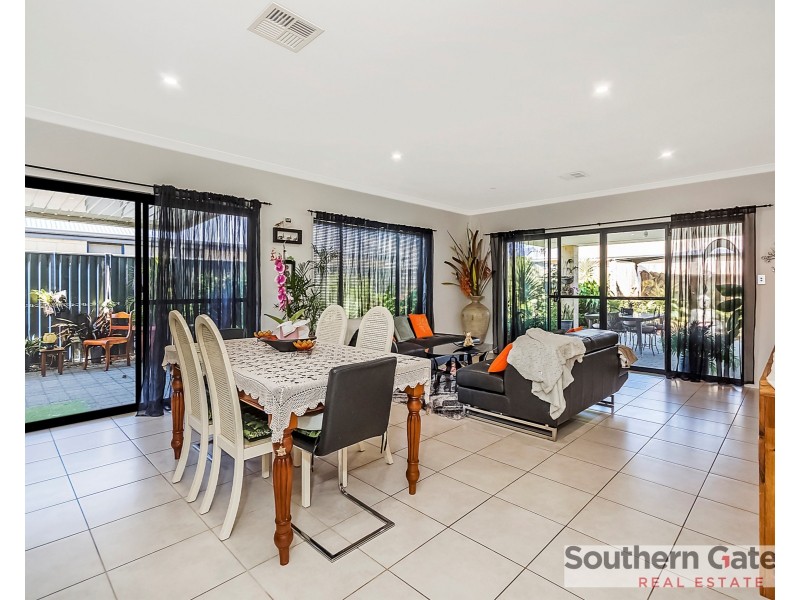17 Rushmore Loop, Baldivis WA 6171