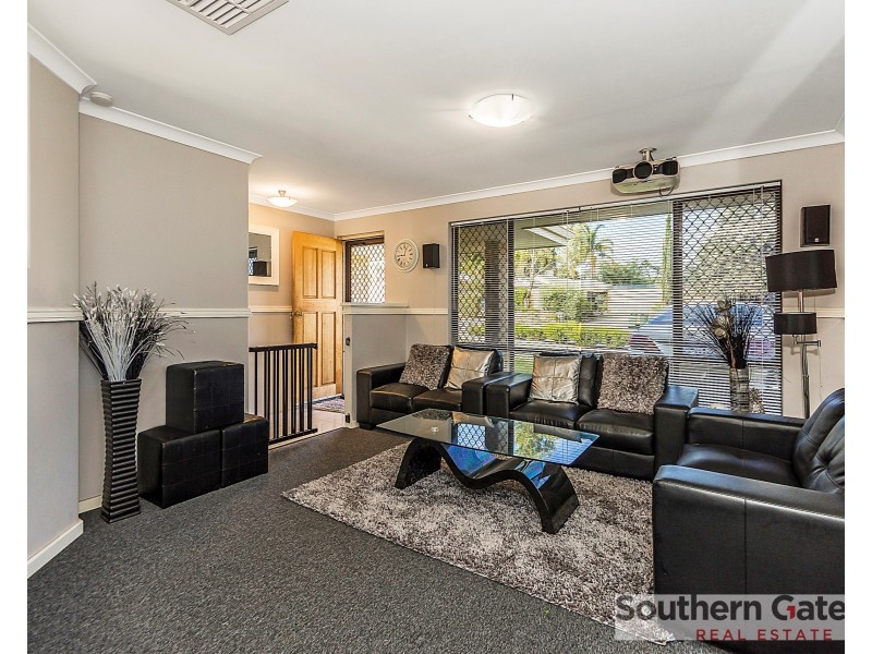 23 Taylor Close, Leda WA 6170