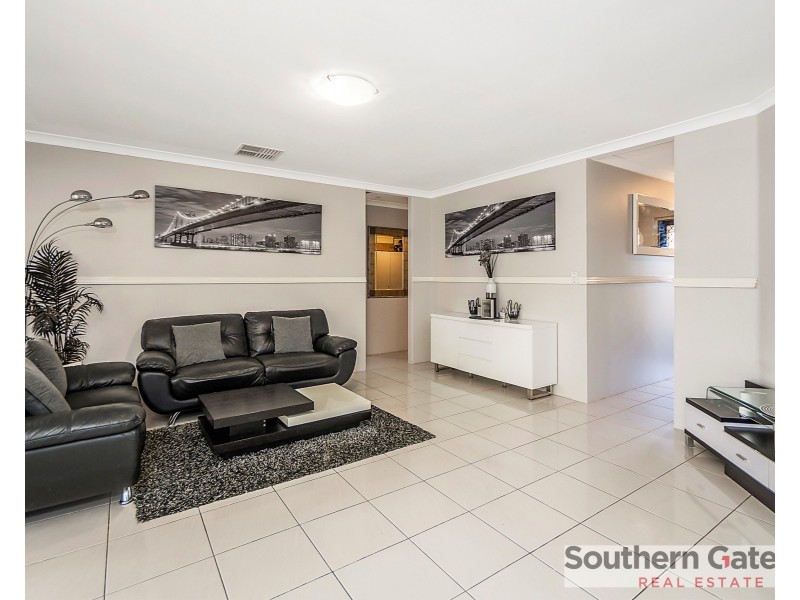 23 Taylor Close, Leda WA 6170