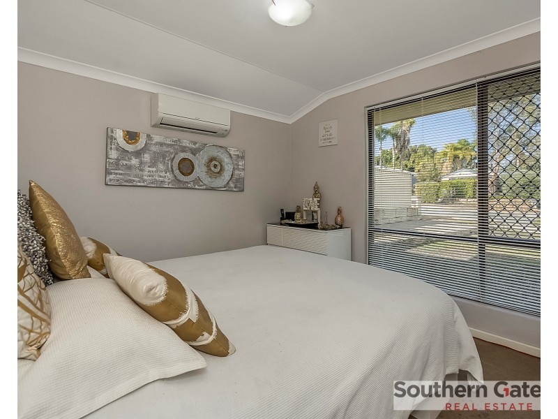23 Taylor Close, Leda WA 6170