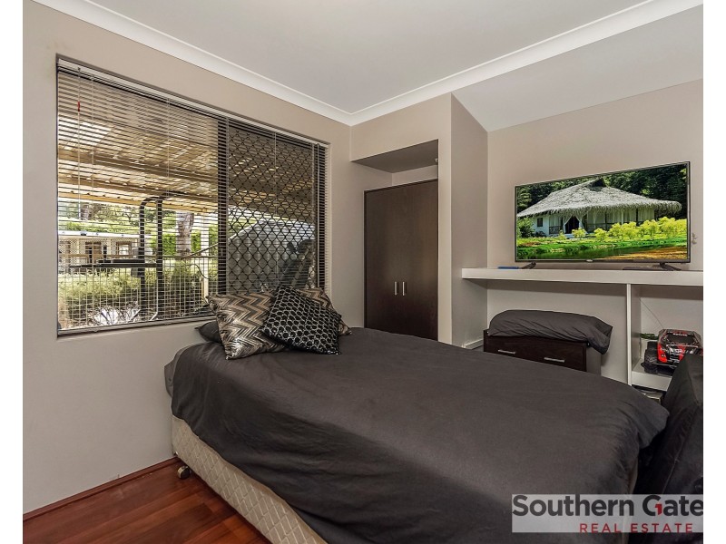 23 Taylor Close, Leda WA 6170
