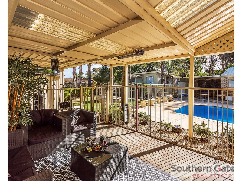 23 Taylor Close, Leda WA 6170