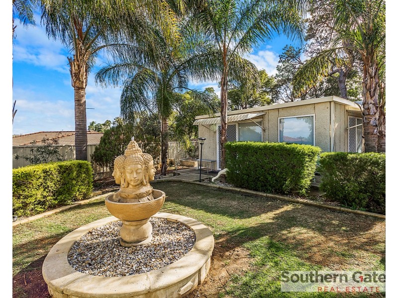 23 Taylor Close, Leda WA 6170