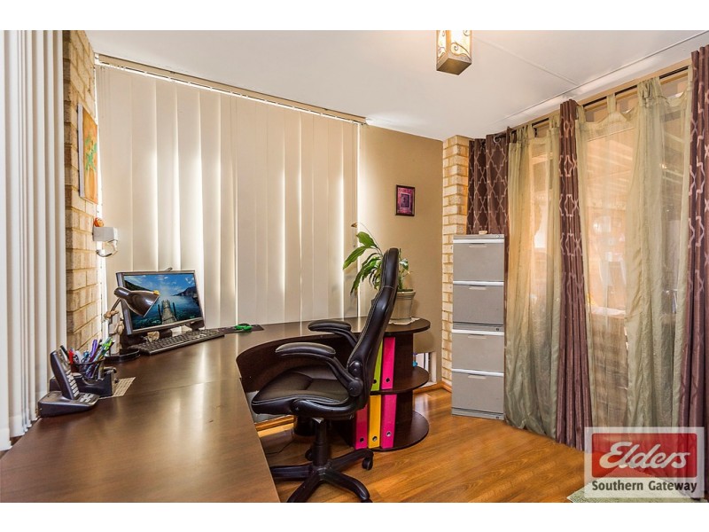8 Chipping Crescent, Wellard WA 6170