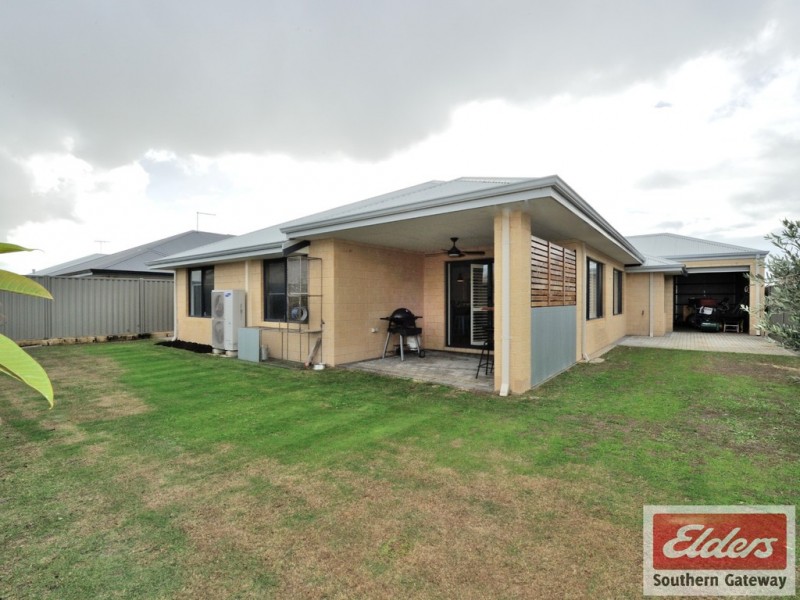 12 PERRONE AVENUE, Byford WA 6122