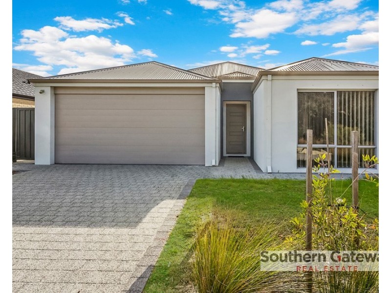 5 Daybreak Loop, Wellard WA 6170