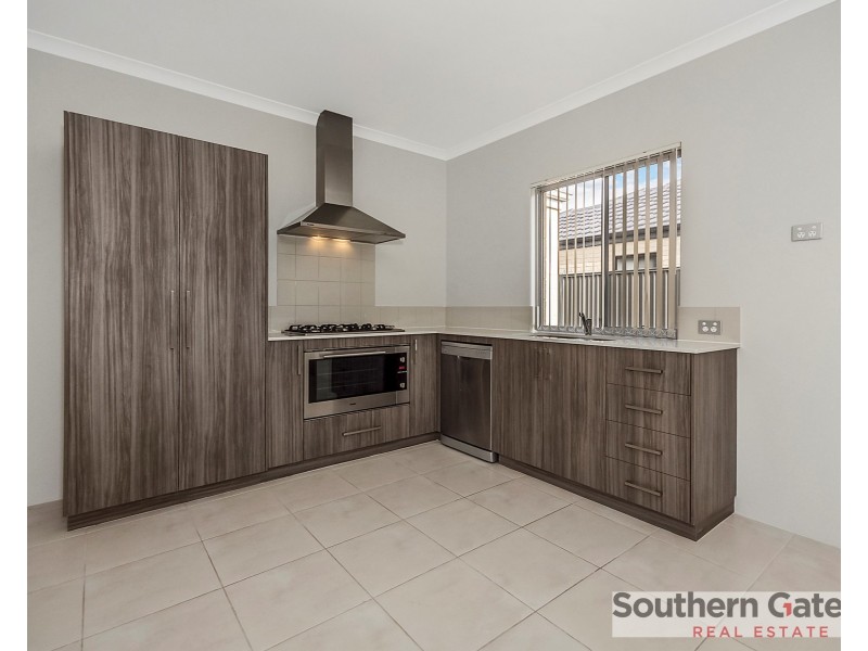 5 Daybreak Loop, Wellard WA 6170