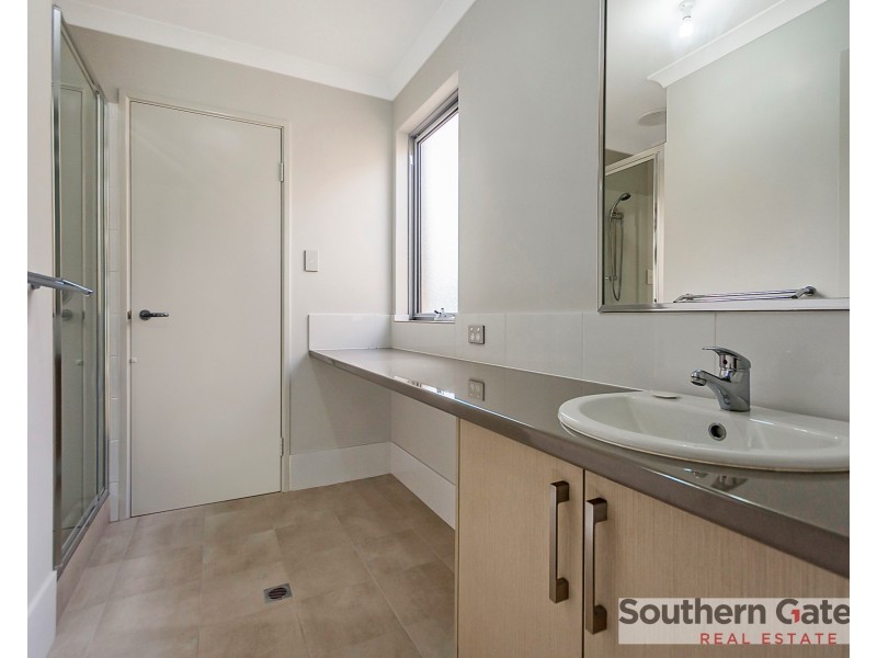 5 Daybreak Loop, Wellard WA 6170