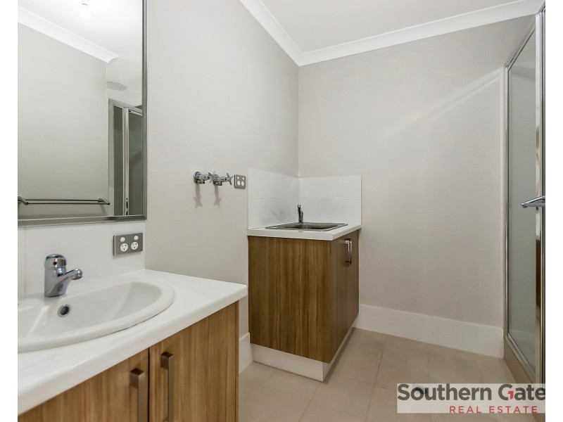 5 Daybreak Loop, Wellard WA 6170